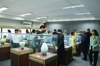 我校首家海外“中国青瓷文化学堂”落户泰国