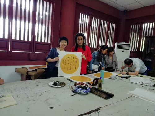 成都文乐书画院走访李白故里开展文化艺术交流活动
